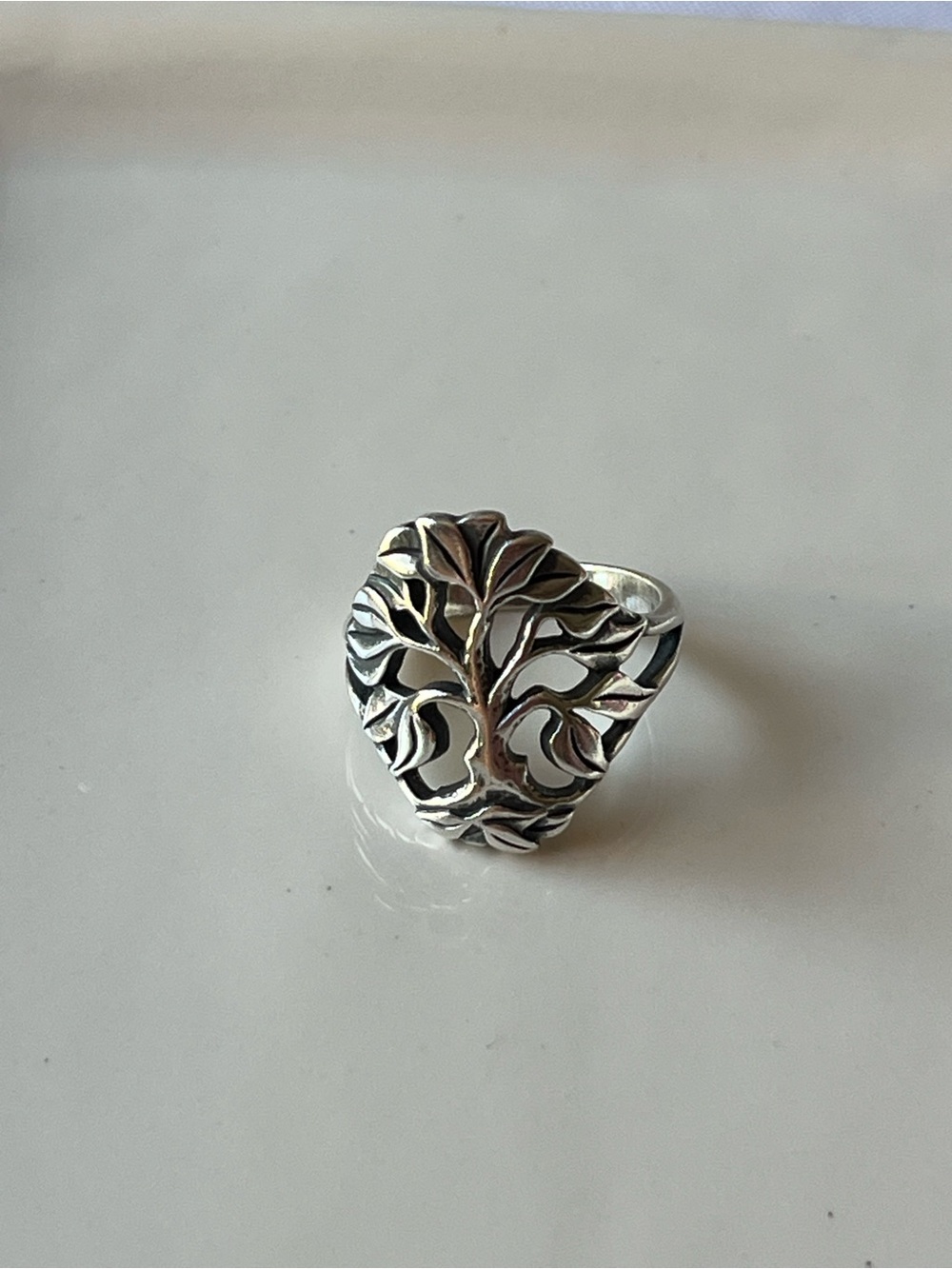 Retired James Avery 60th Anniversary "Tree of Life" Sterling Silver Ring Size 7